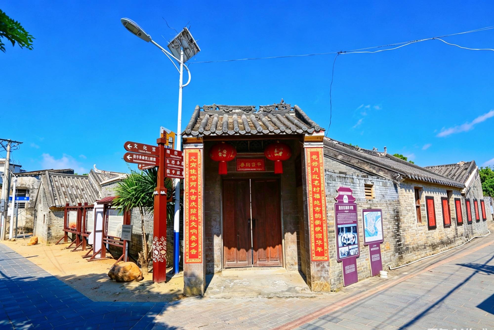 三亚崖州保平村，宁远河畔的千年古村，隐藏着众多明清百年老宅