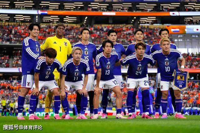 世界杯上演超燃2-2！荷兰全攻全守回来了，日本踢出亚洲最高水平