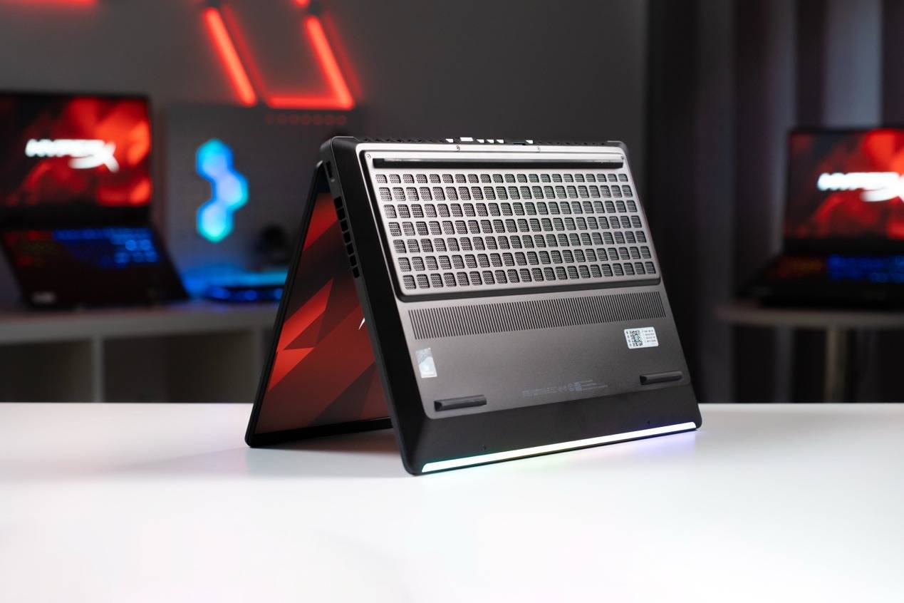 探索顶级游戏本的魅力：1.5w以上价位段 HyperX暗影精灵MAX旗舰游戏本畅玩3A大作